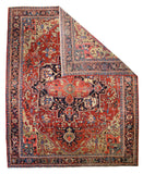Fine Antique Persian Heriz Serapi
