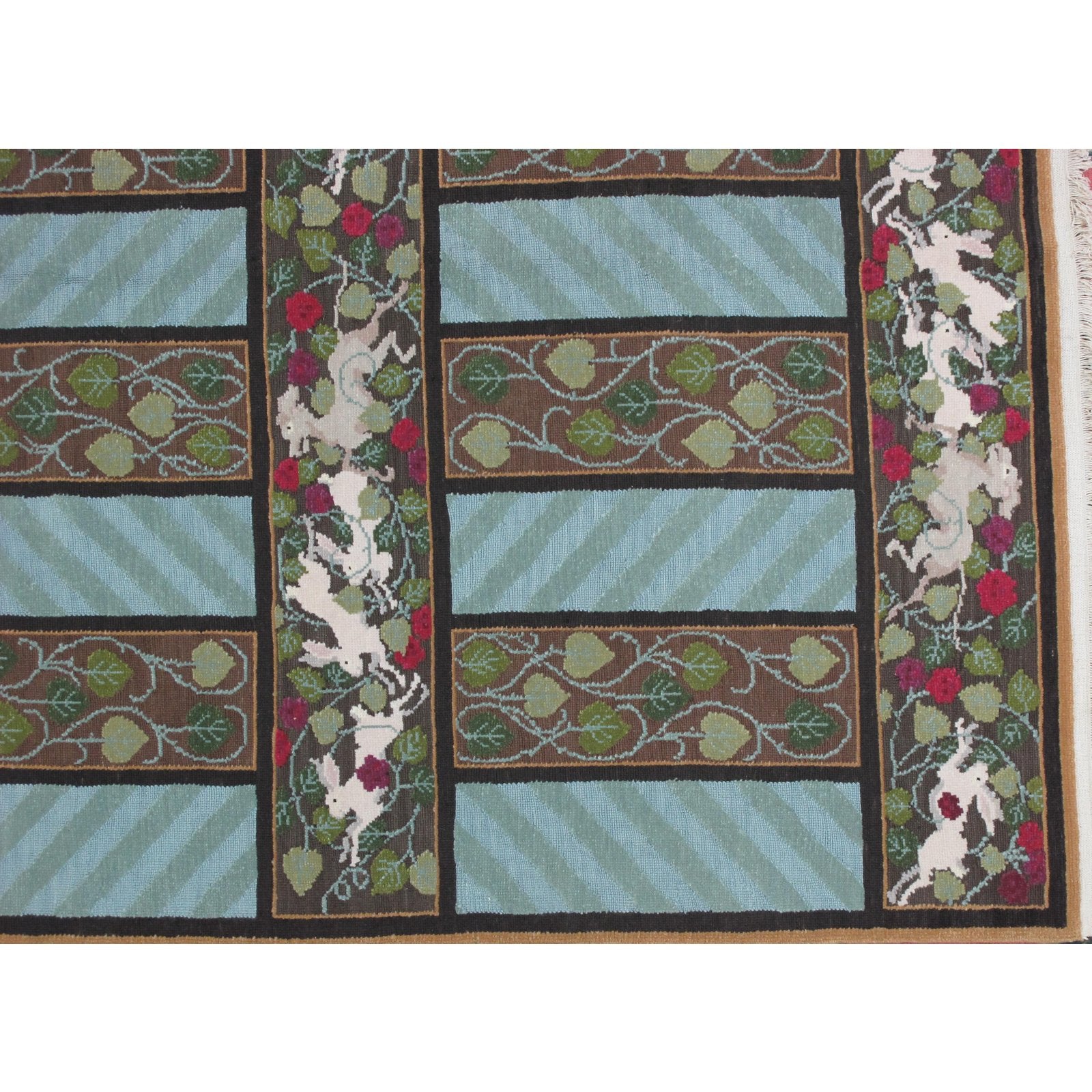 Soumak Design Hand Woven Wool Rug - 6' X 9'