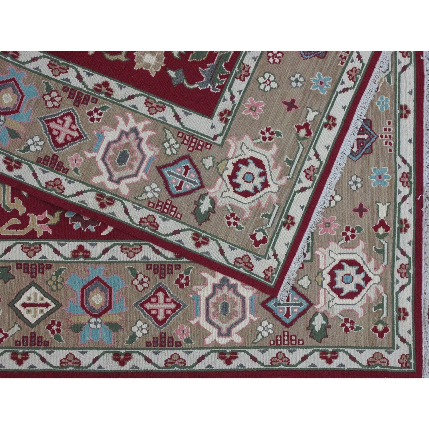 Soumak Design Hand Woven Wool Rug - 8' x 10'