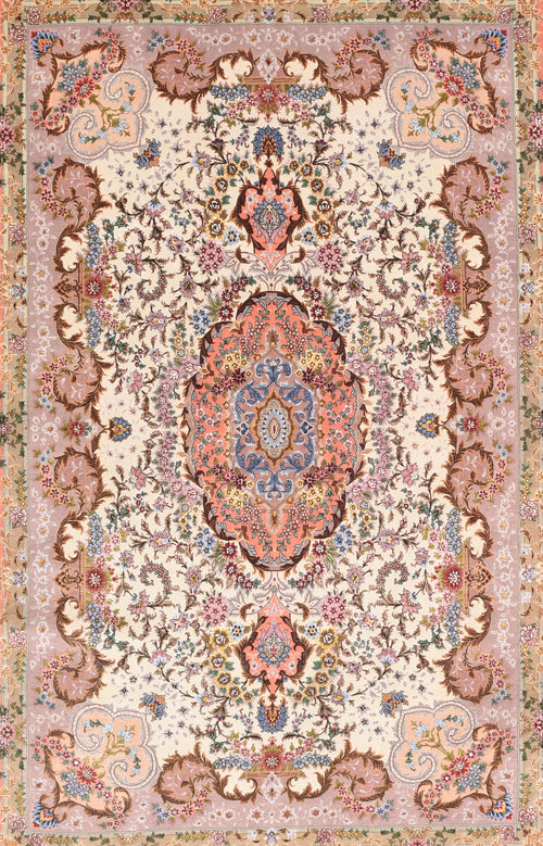 Excellent Tabriz Persian Area Rug
