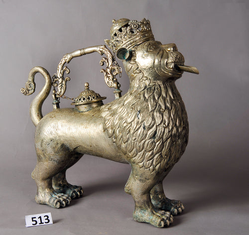 Silver Lion Spanish Colonine