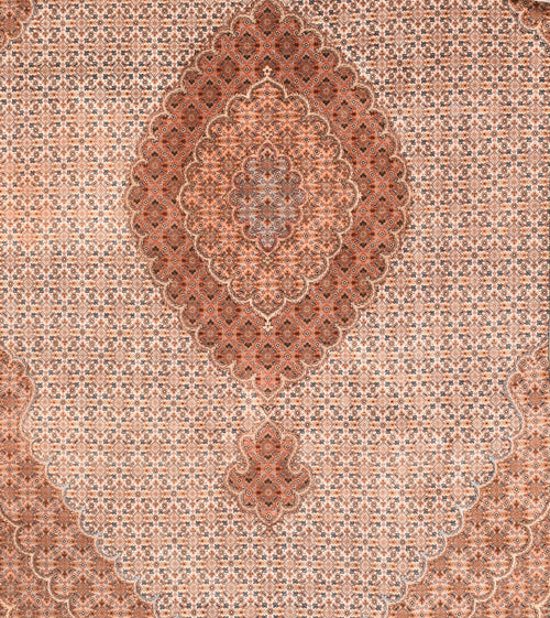 Excellent Tabriz Persian Area Rug