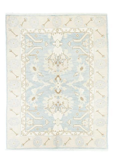 Fine Vintage Turkish Oushak Rug