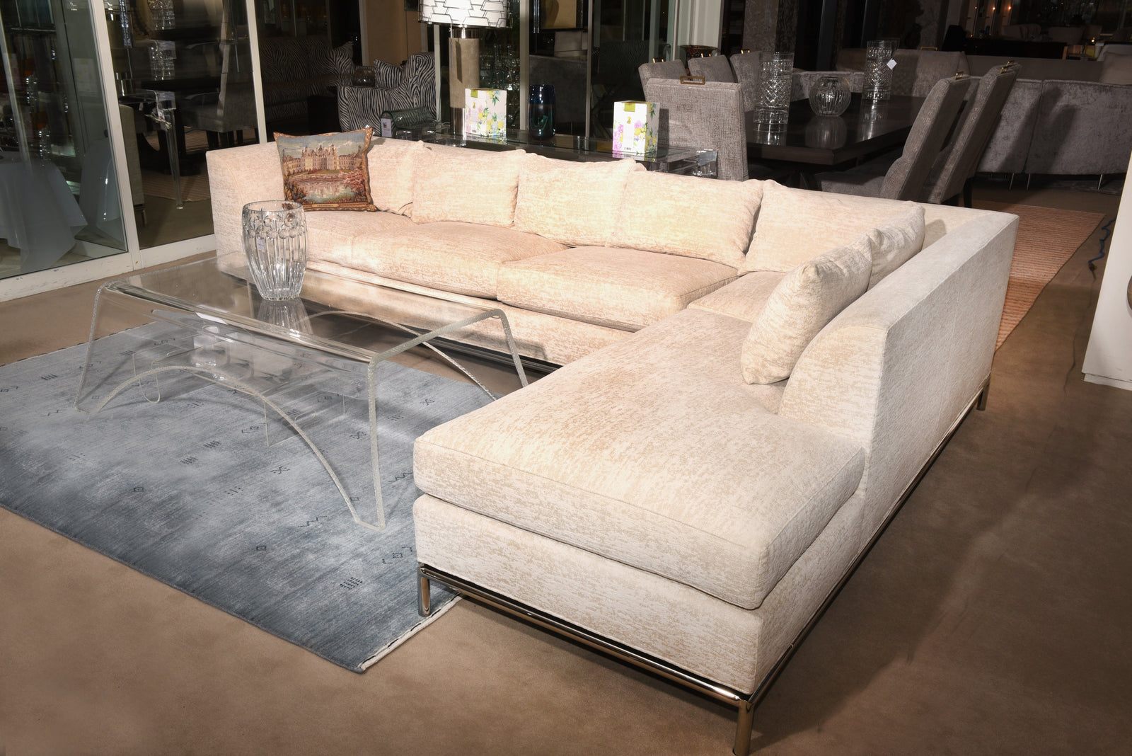 Contemperary Sectional For Your Living Room