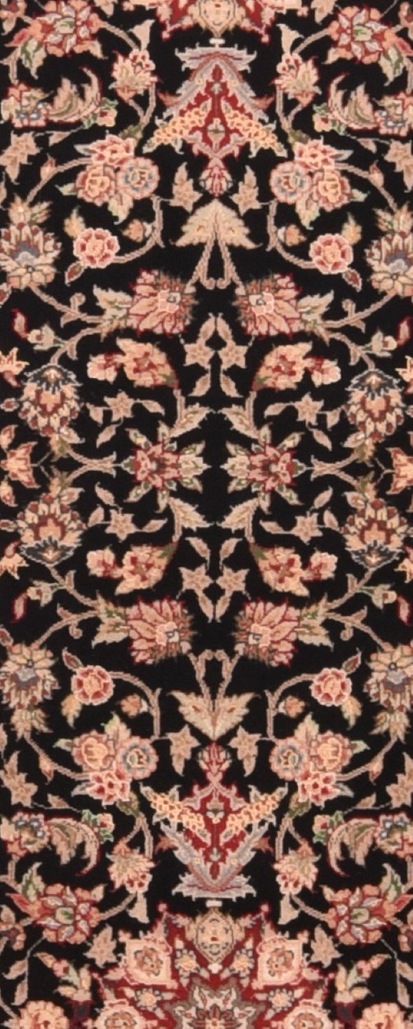 Fine Hand Made Kashan Rug