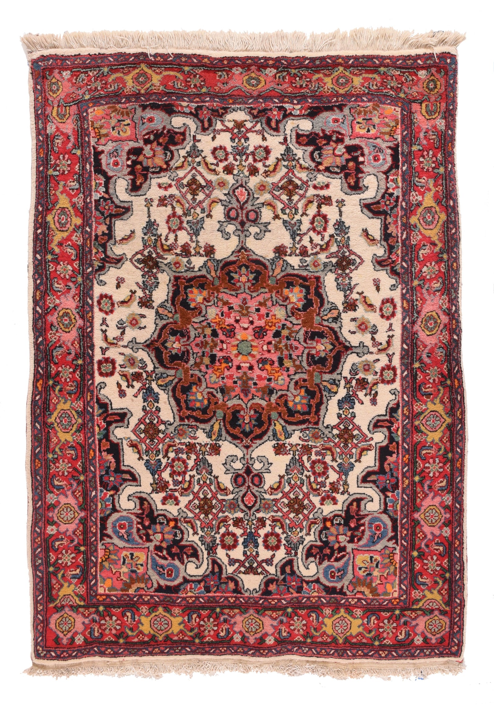 Excellent Rose Persian Bidjar Area Rug