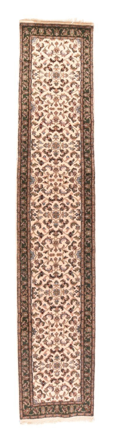 Area Rug 2300
