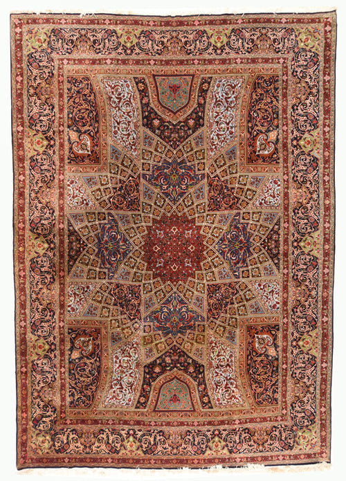 Excellent Red Tabriz Persian Area Rug