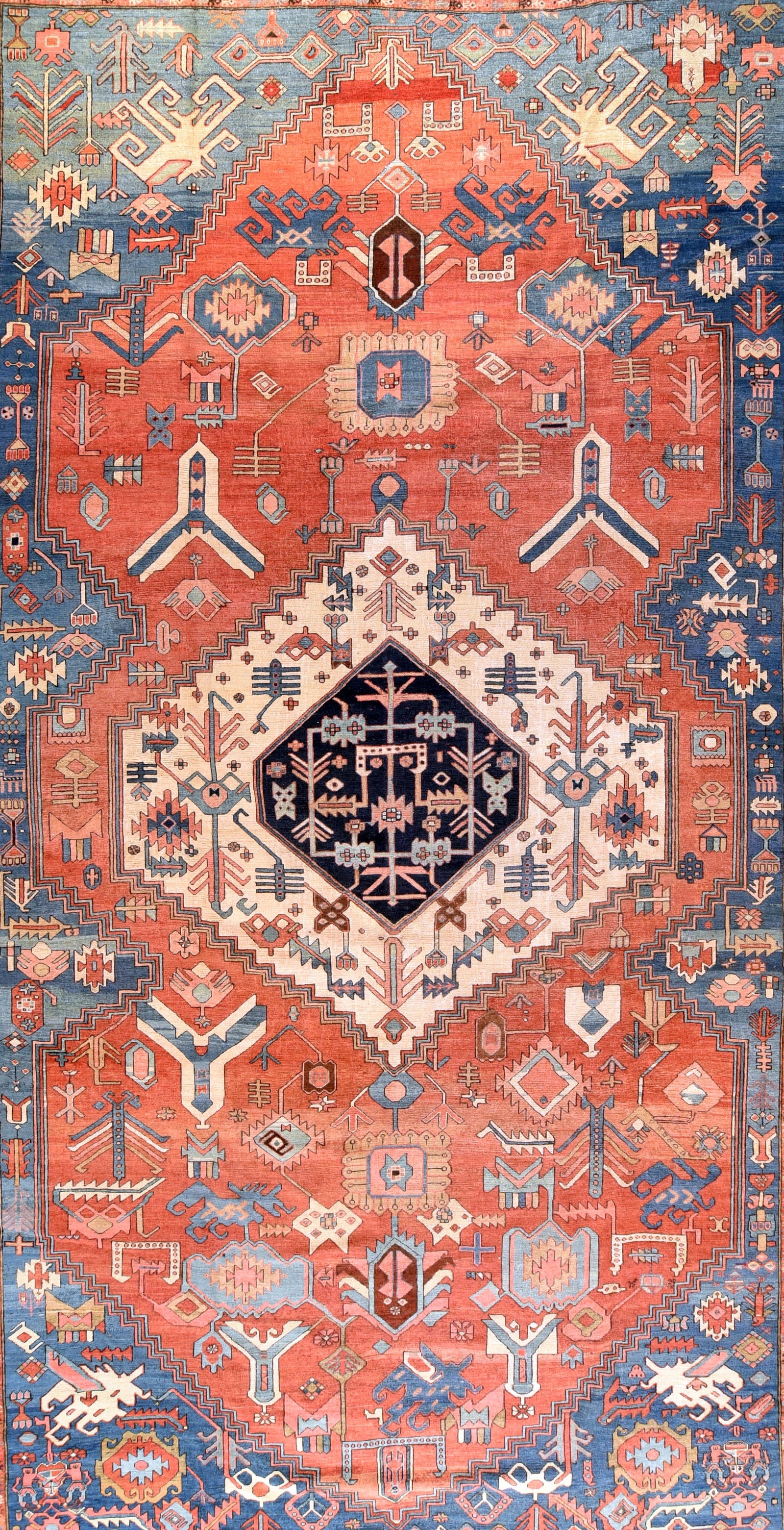 Antique Serapi Bakhshaiesh Persian Area Rug